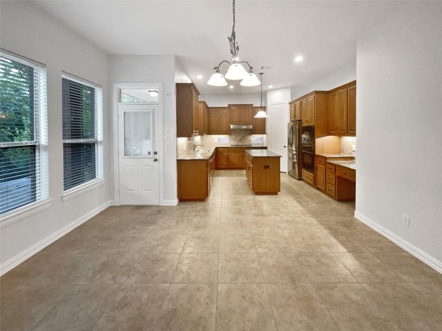 925 Siena Drive, Southlake, TX 76092