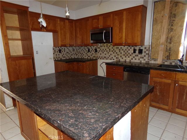 9651 Cholla, Desert Hot Springs, CA 92240
