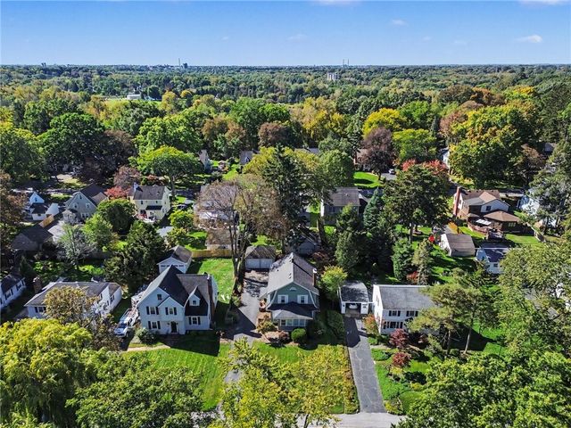 285 Thomas Avenue, Irondequoit, NY 14617