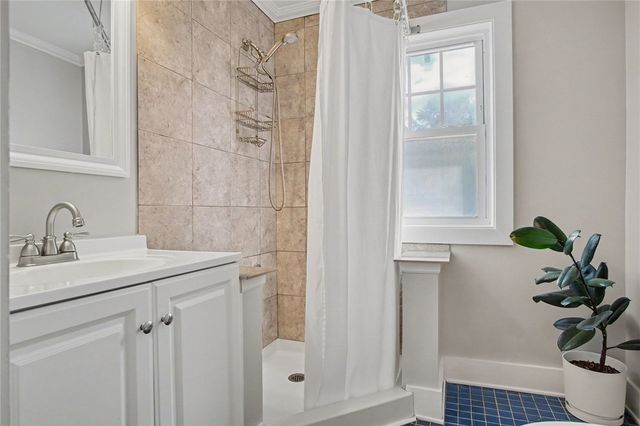 285 Thomas Avenue, Irondequoit, NY 14617