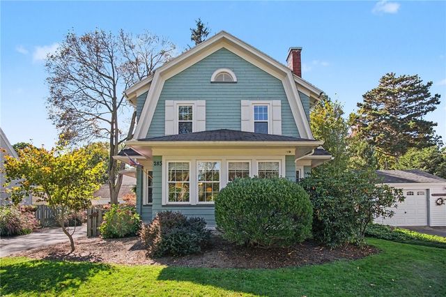 285 Thomas Avenue, Irondequoit, NY 14617