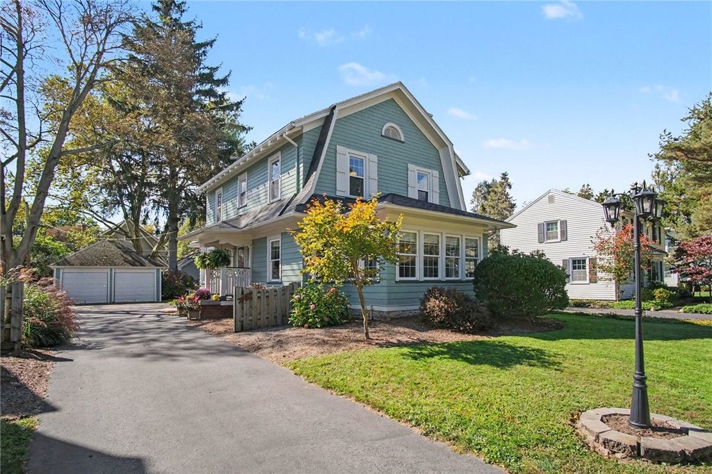285 Thomas Avenue, Irondequoit, NY 14617