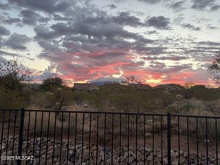 14049 E Barouche Drive, Vail, AZ 85641