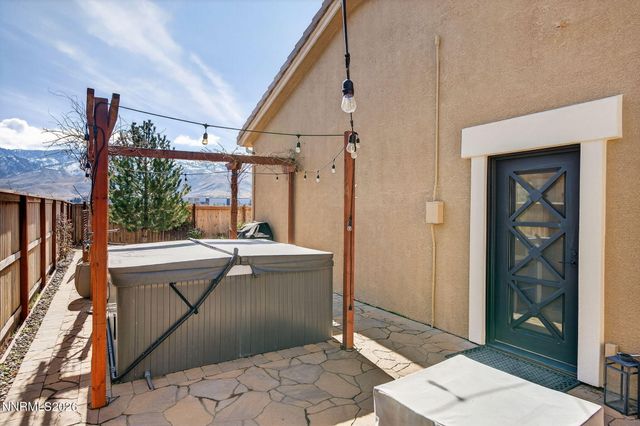 8286 Fenhollow Drive, Verdi, NV 89439