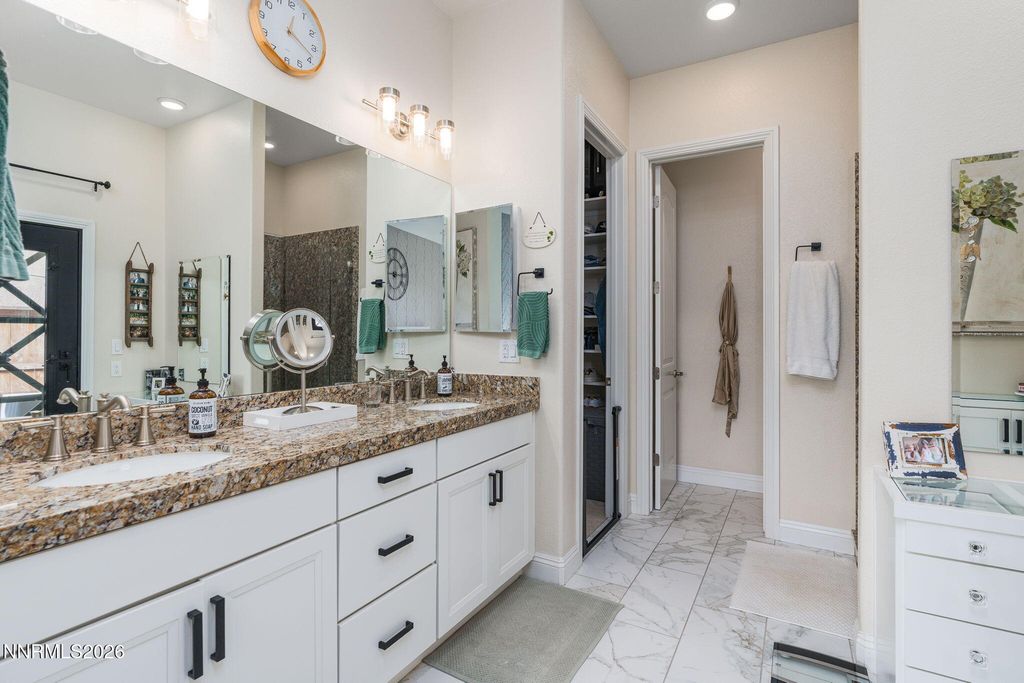 Image 25 of property listing at 8286 Fenhollow Drive, Verdi, NV 89439