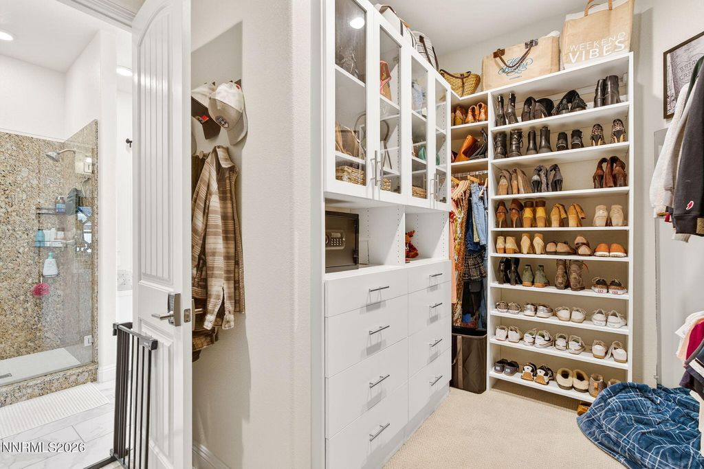 Image 28 of property listing at 8286 Fenhollow Drive, Verdi, NV 89439