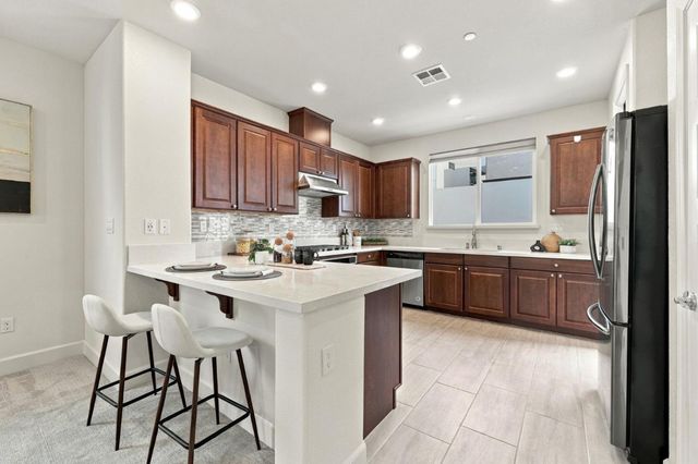 553 Clover Circle, Milpitas, CA 95035