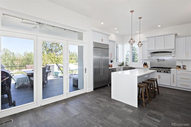 10008 Oak Tree Court, Lone Tree, CO 80124