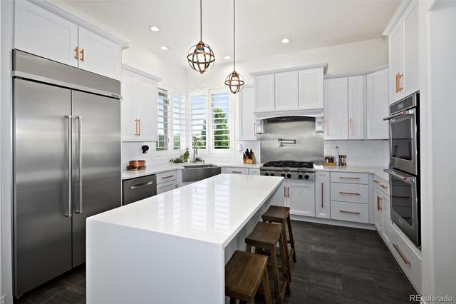10008 Oak Tree Court, Lone Tree, CO 80124