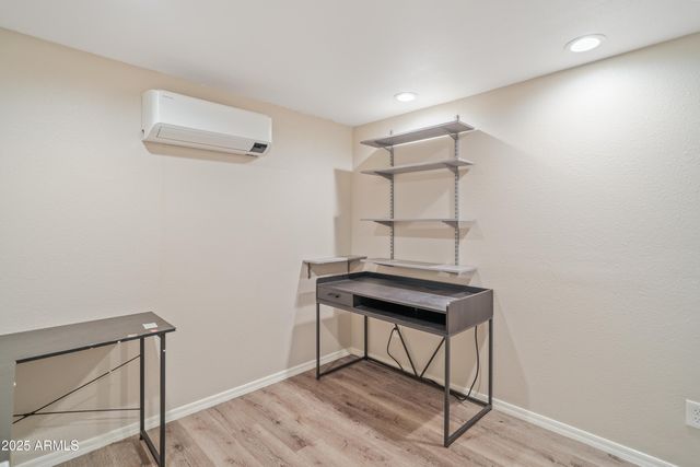 8316 W SWEETWATER Avenue, Peoria, AZ 85381