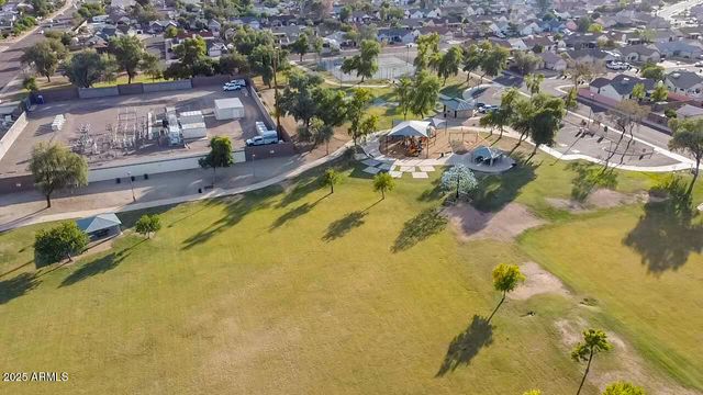 8316 W SWEETWATER Avenue, Peoria, AZ 85381