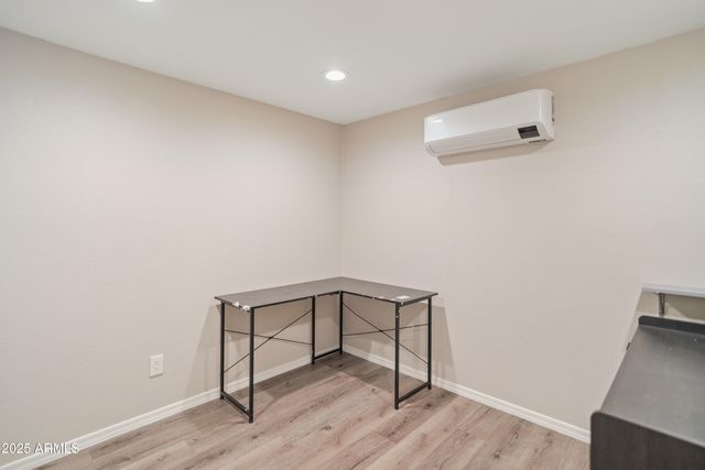 8316 W SWEETWATER Avenue, Peoria, AZ 85381