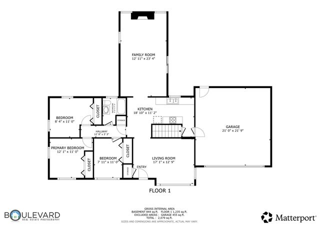 1194 Ruggles Street, Roseville, MN 55113