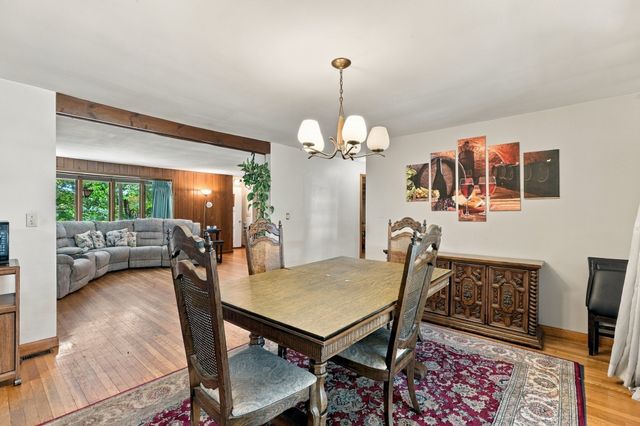 5 Donna Lane, Dudley, MA 01571