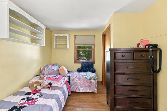 5 Donna Lane, Dudley, MA 01571