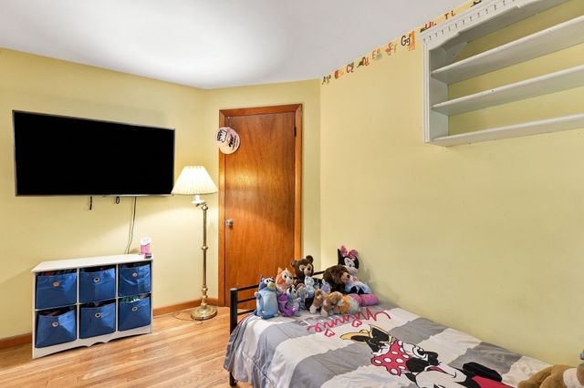 5 Donna Lane, Dudley, MA 01571