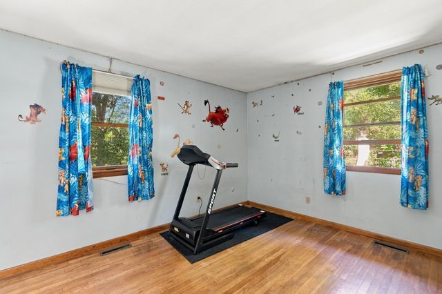 5 Donna Lane, Dudley, MA 01571