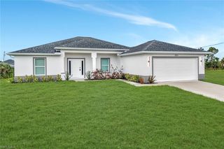 4110 NE 23rd PL, Cape Coral, FL 33909