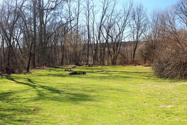 10559 LIBERTY Street Ext, Meadville, PA 16335