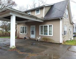 10559 LIBERTY Street Ext, Meadville, PA 16335
