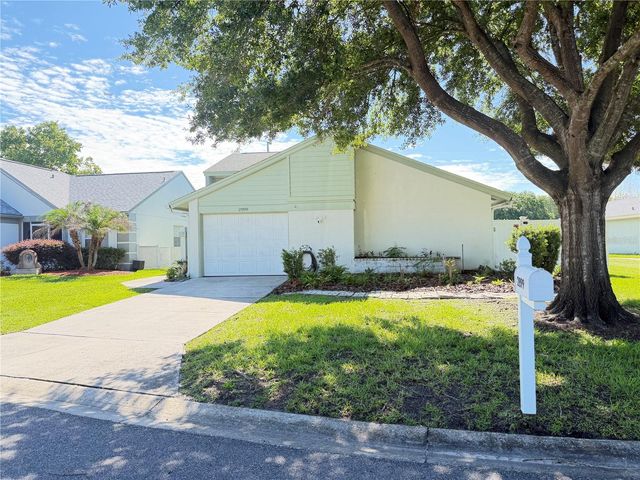 2899 AUTUMN GREEN DRIVE, Orlando, FL 32822