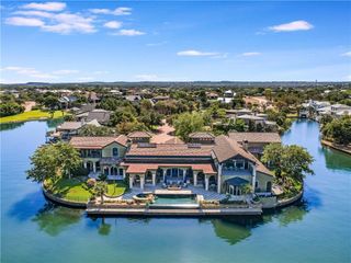 82 Applehead Island DR, Horseshoe Bay, TX 78657