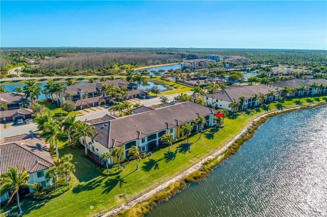 9517 Avellino WAY # 2221, Naples, FL 34113