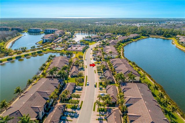 9517 Avellino WAY # 2221, Naples, FL 34113