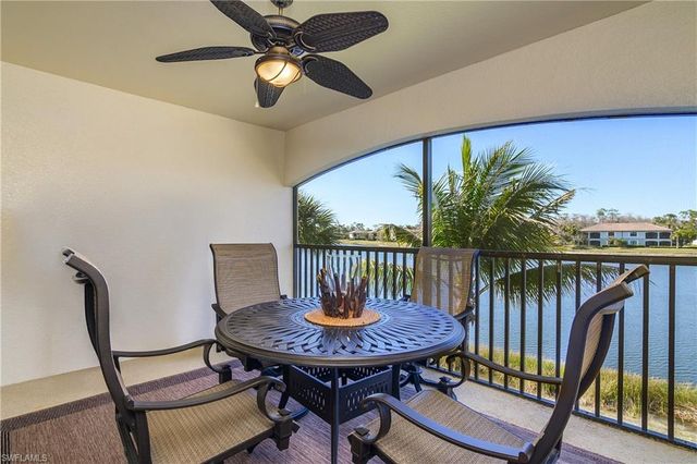 9517 Avellino WAY # 2221, Naples, FL 34113