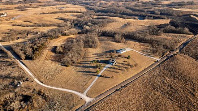 408 110th Street, Spickard, MO 64679