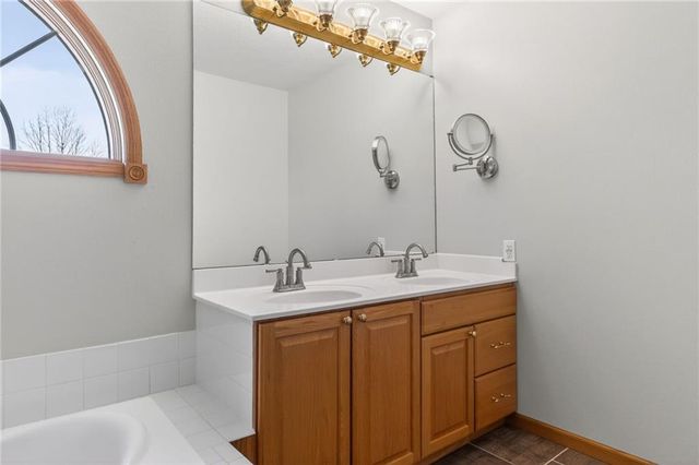 408 110th Street, Spickard, MO 64679