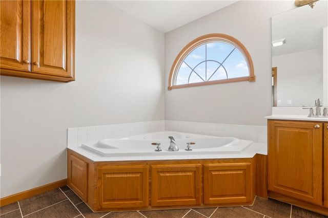 408 110th Street, Spickard, MO 64679