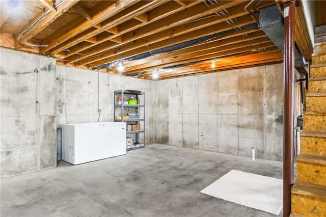 408 110th Street, Spickard, MO 64679