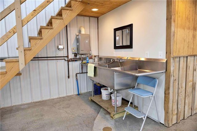 408 110th Street, Spickard, MO 64679