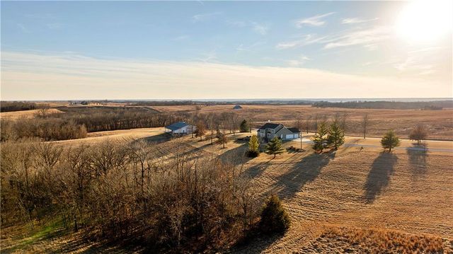 408 110th Street, Spickard, MO 64679