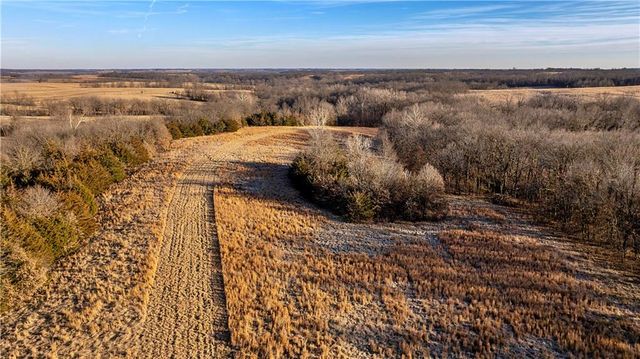 408 110th Street, Spickard, MO 64679