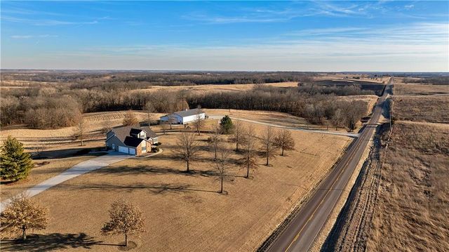 408 110th Street, Spickard, MO 64679
