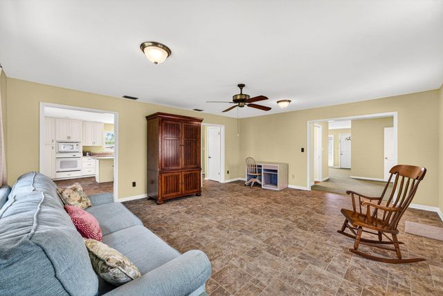 2501 Rollins Avenue, Panama City, FL 32405