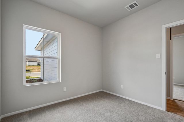 251 Haywood MNR, Maxwell, TX 78656