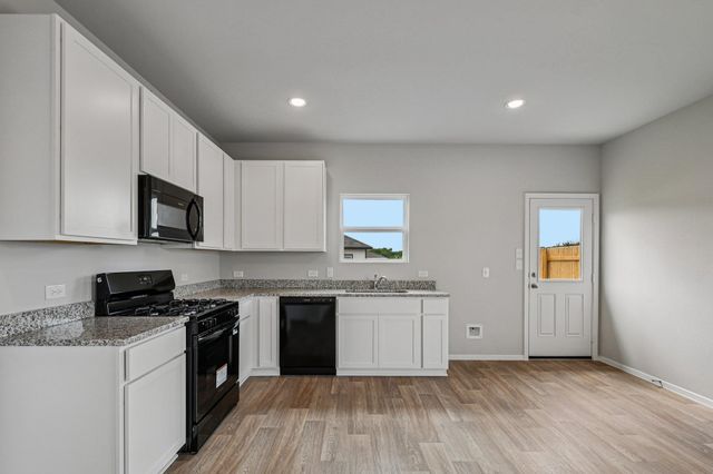251 Haywood MNR, Maxwell, TX 78656
