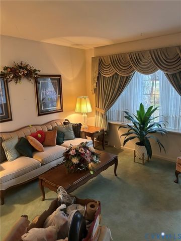 4231 Berrybrook Dr, Chesterfield, VA 23234