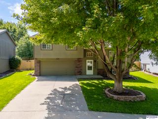 14669 Fowler Avenue, Omaha, NE 68116
