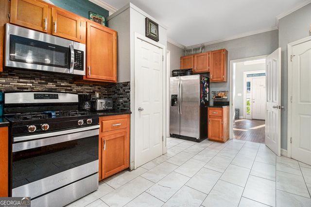 3322 Hunters Hill Drive, Lithonia, GA 30038