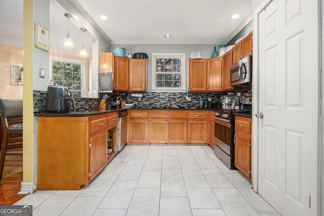 3322 Hunters Hill Drive, Lithonia, GA 30038