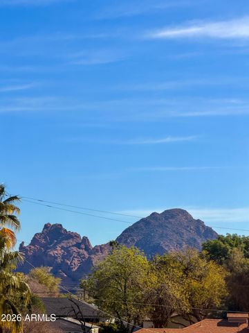 3208 E ORANGE Drive, Phoenix, AZ 85018