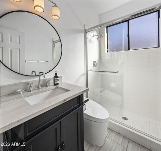 3208 E ORANGE Drive, Phoenix, AZ 85018