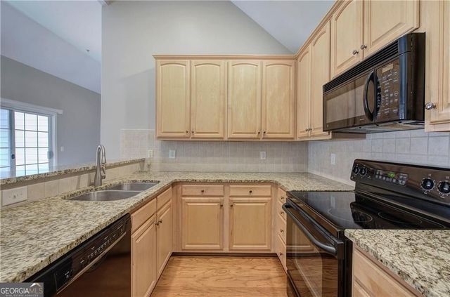 245 Villa Creek Parkway, Canton, GA 30114