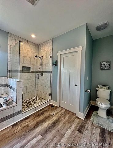 7901 Hillside Drive, Sellersburg, IN 47172