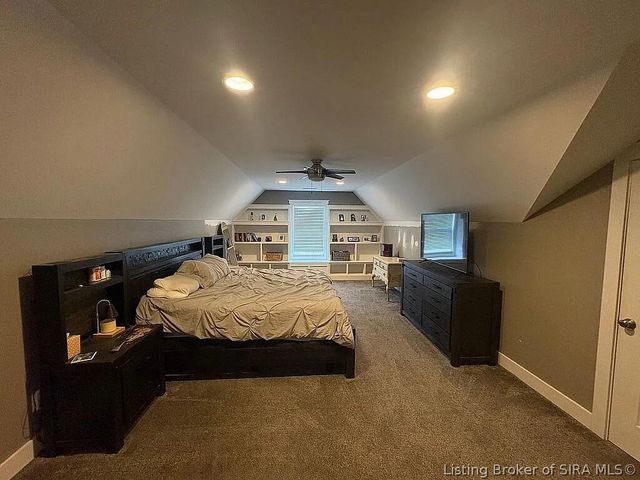 7901 Hillside Drive, Sellersburg, IN 47172