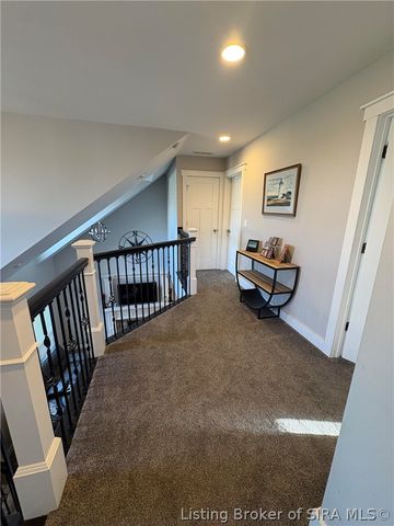 7901 Hillside Drive, Sellersburg, IN 47172